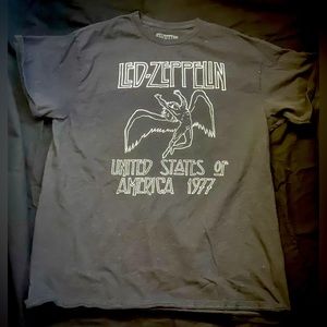 Led Zeppelin T-shirt